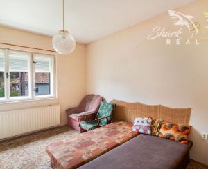 Priestranný rodinný dom s rozľahlým pozemkom