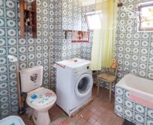 Priestranný rodinný dom s rozľahlým pozemkom