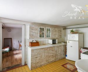 Priestranný rodinný dom s rozľahlým pozemkom