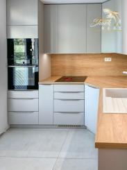 Na prenájom moderný 2,5-izbový byt po kompletnej rekonštrukcii