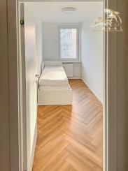 Na prenájom moderný 2,5-izbový byt po kompletnej rekonštrukcii