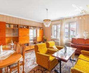 NEPREHLIADNITE! Na predaj 4 izbový rodinný dom v tichej časti obce