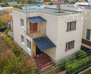 NEPREHLIADNITE! Na predaj 4 izbový rodinný dom v tichej časti obce