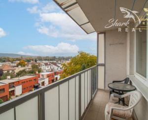 Priestranný 3-izbový byt s panoramatickým výhľadom 