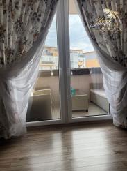 Priestranný 3-izbový byt s dvoma loggiami - Senec 