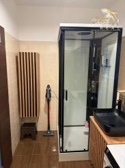 Priestranný 3-izbový byt s dvoma loggiami - Senec 