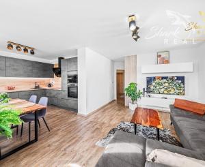 Moderný 3-izbový byt po kompletnej rekonštrukcii – Bratislava