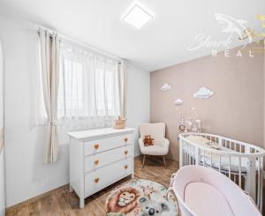 Moderný 3-izbový byt po kompletnej rekonštrukcii – Bratislava