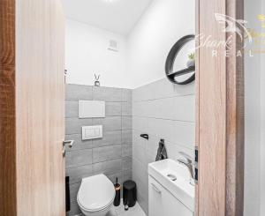 Moderný 3-izbový byt po kompletnej rekonštrukcii – Bratislava