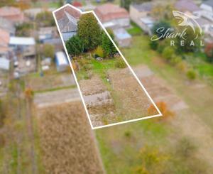 Priestranný 5-izbový dom s veľkým pozemkom v obci Iža