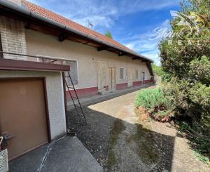 Rodinný dom v peknej ulici obce Veľká Maňa