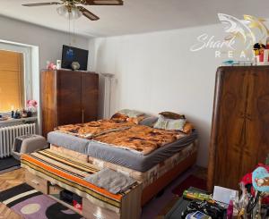 Na predaj starší 3-izbový rodinný dom Pezinok - Grinava