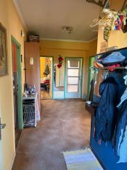 Na predaj starší 3-izbový rodinný dom Pezinok - Grinava