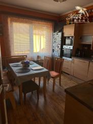 Na predaj starší 3-izbový rodinný dom Pezinok - Grinava