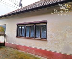 Priestranný dom so záhradou