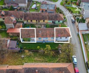 Útulný dom s nádhernou záhradou v krásnej prírode