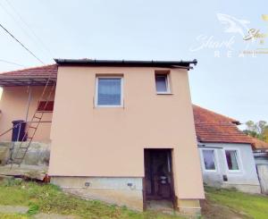 Exkluzívna cena! Príjemný rodinný dom neďaleko Zlatých Moraviec 