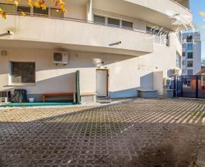 Obchodný priestor v srdci Piešťan – pripravený na vaše podnikanie