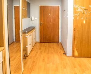 NOVOSTAVBA _ 2i byt _ Vyšehradská _ Prenájom