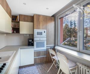 Moderný 3-izbový byt v skvelej lokalite Nových Zámkov