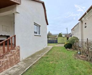 Na predaj pekný 3 - izbový rodinný dom v tichej lokalite - Hurbanovo