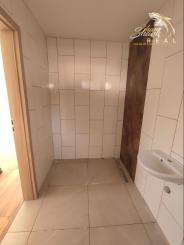 Byt v novostavbe so záhradou neďaleko tajchu Nová Baňa