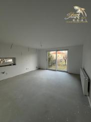 Predám priestranný 4-izbový dom po kompletnej vnútornej rekonštrukcii