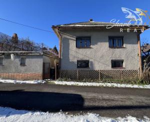 Rodinný dom s garážou a samostatnou chalupou