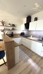 Krásny 2i byt s VEĽKOU TERASOU _ Prenájom