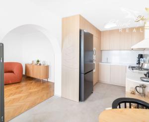 Váš nový domov s výhľadom na Karpaty – premyslený 4-izbový byt po kompletnej rekonštrukcii