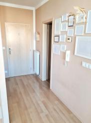 SVETLÝ a PRIESTRANNÝ 2i byt _ Prenájom_ Devínska nová Ves