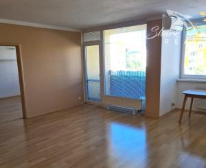 SVETLÝ a PRIESTRANNÝ 2i byt _ Prenájom_ Devínska nová Ves