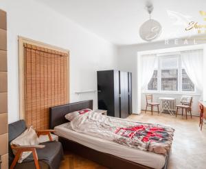 Na predaj 4 izbový byt 135m2 s veľkou pivnicou 14m2 v prestížnej časti EUROVEA