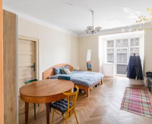 Na predaj 4 izbový byt 135m2 s veľkou pivnicou 14m2 v prestížnej časti EUROVEA