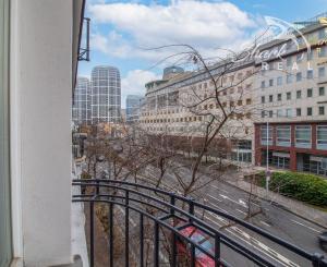 Na predaj 4 izbový byt 135m2 s veľkou pivnicou 14m2 v prestížnej časti EUROVEA