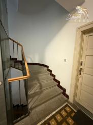 Na predaj 4 izbový byt 135m2 s veľkou pivnicou 14m2 v prestížnej časti EUROVEA