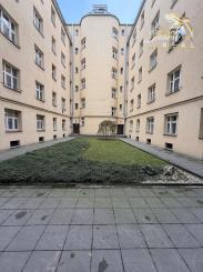 Na predaj 4 izbový byt 135m2 s veľkou pivnicou 14m2 v prestížnej časti EUROVEA