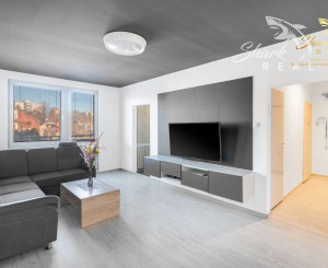 Krásny veľkometrážny zrekonštruovaný 2-izbový byt