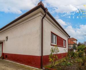 Na predaj 3-izbový rodinný dom v Ružinove - pôvodný stav, veľký potenciál plus BONUS