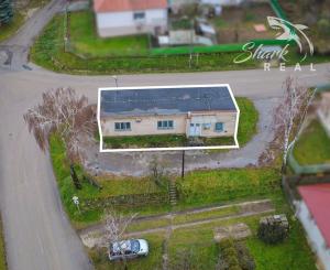 OBCHODNO - SKLADOVÝ PRIESTOR , kaviareň, potraviny alebo iné služby?