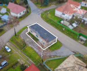 OBCHODNO - SKLADOVÝ PRIESTOR , kaviareň, potraviny alebo iné služby?