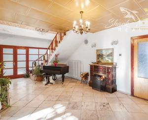 Na predaj unikátna vila v prestížnej časti Zlatých Moraviec