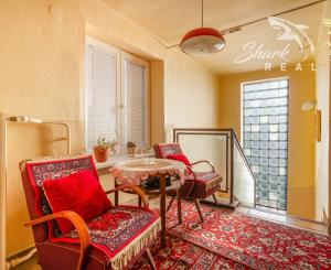 VÝRAZNE ZNÍŽENÁ CENA - Pekný rodinný dom neďaleko centra mesta