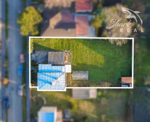 VÝRAZNE ZNÍŽENÁ CENA - Pekný rodinný dom neďaleko centra mesta