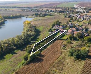 SUPER  CENA! Príjemný 3-izbový dom s veľkým pozemkom 