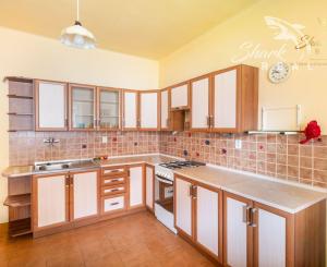 Rodinný dom s pekným pozemkom 