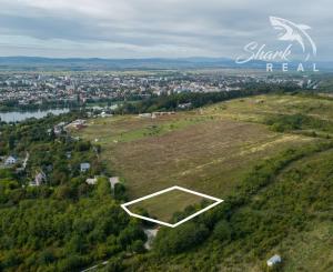 Exkluzívny investičný pozemok na Červenej Veži