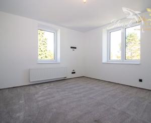 Nový dom v Lozorne – ideálny priestor pre vašu rodinu