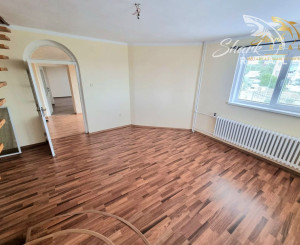 RODINNÝ DOM V TICHEJ ČASTI KRÁĽOVSKÉHO CHLMCA 