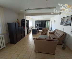 Administratívna budova